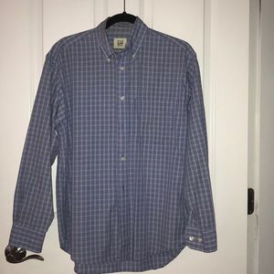 GAP Men’s Causal Button Down Shirt
